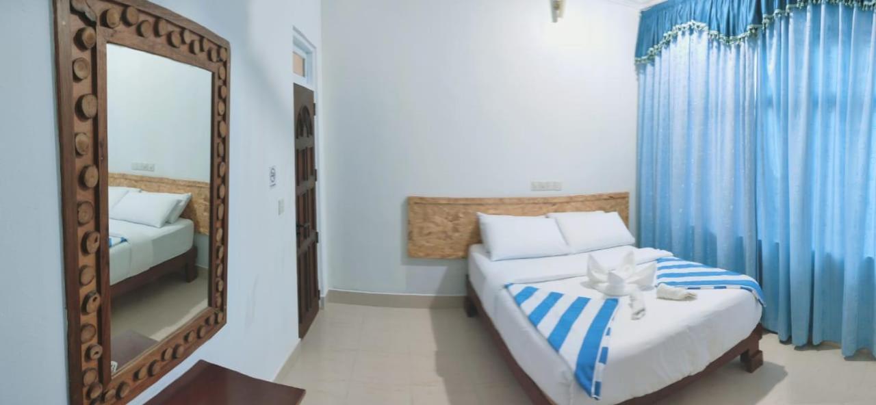 Hotel La Isla Tropica Guraidhoo  Exterior foto